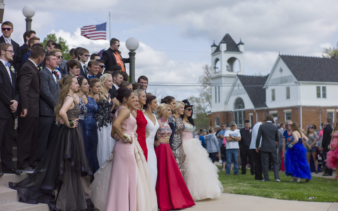 Photo gallery Wellsville High School promenade News, Sports, Jobs